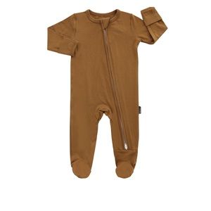 Belan J footed sleeper